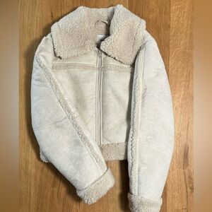 Abercrombie Cropped Suede Jacket – White, Size XS